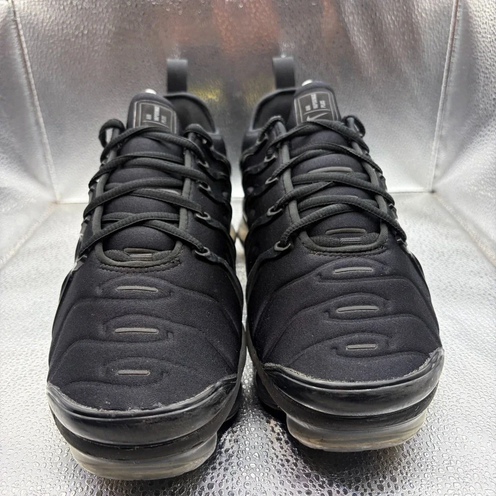 Size 10 Nike Air VaporMax Plus SE Black Womens‎ Lace Up Running Shoes DH1063-001